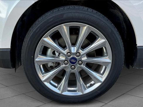 Used 2017 Ford Edge Titanium w/ Equipment Group 302A image 10