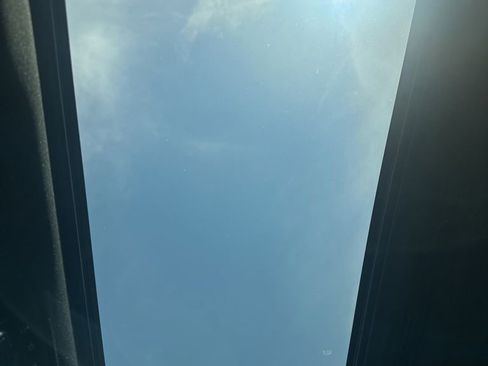 Used 2022 Mercedes-Benz GLE 350 4MATIC image 28