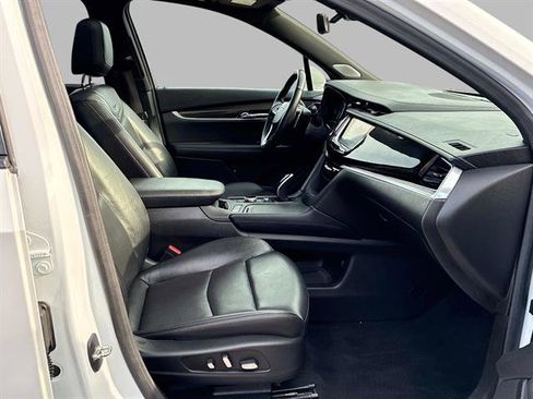 Used 2020 Cadillac XT6 Sport image 9