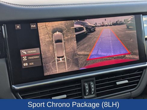 Used 2021 Porsche Cayenne GTS w/ Premium Package Plus image 22