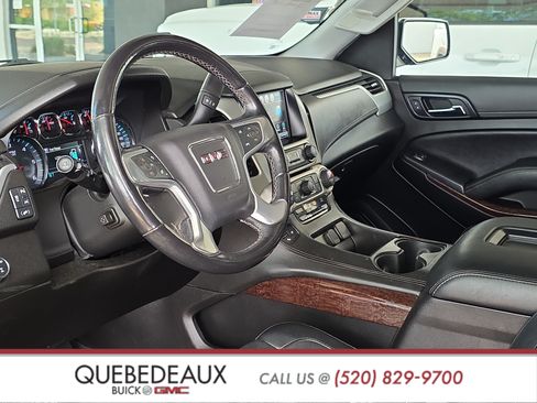 Used 2019 GMC Yukon SLT w/ Open Road Package AWD/4WD image 9