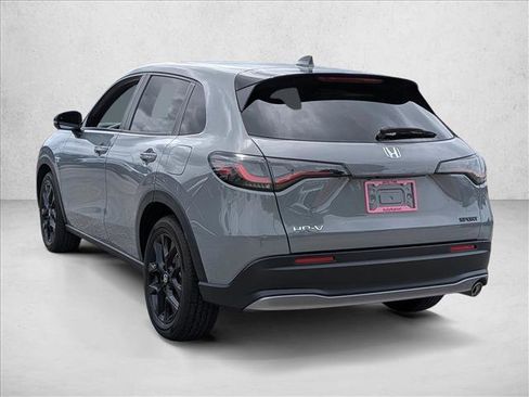 Used 2025 Honda HR-V Sport image 7