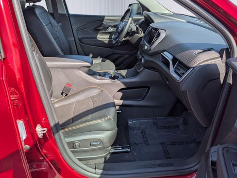 Certified 2023 GMC Terrain AT4 w/ Tech Package image 9