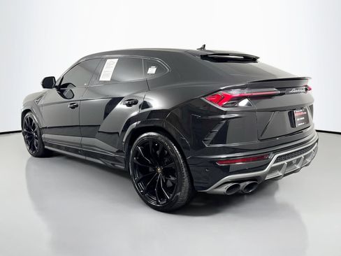 Used 2020 Lamborghini Urus image 7