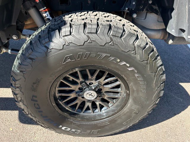Used 2021 Jeep Gladiator Sport AWD/4WD image 32