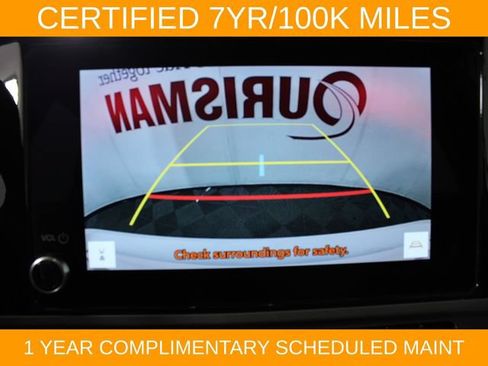 Used 2025 Toyota Camry SE w/ Convenience Package FWD image 23