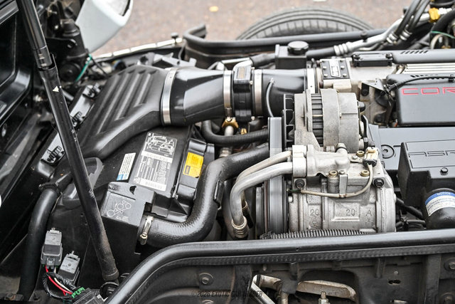 Used 1995 Chevrolet Corvette Coupe RWD image 26