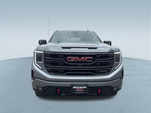 Used 2024 GMC Sierra 1500 AT4 w/ AT4 Preferred Package image 7