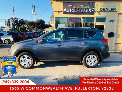Used 2013 Toyota RAV4 LE image 16