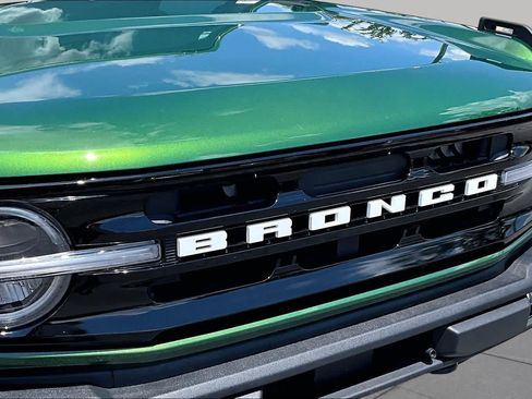 Used 2025 Ford Bronco Outer Banks AWD/4WD image 29