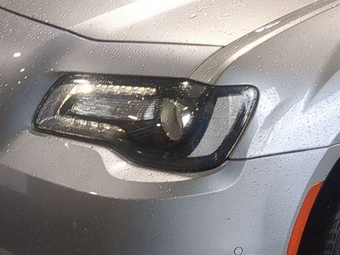 Used 2018 Chrysler 300 S w/ 300S Premium Group AWD/4WD image 14