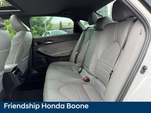 Used 2019 Toyota Avalon Touring w/ Advanced Safety Package FWD image 40