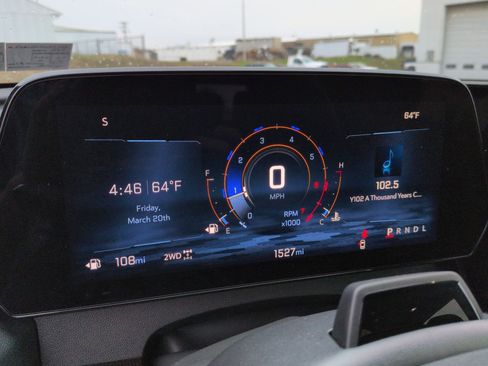 Certified 2025 Chevrolet Traverse Z71 w/ Enhanced Driving Package image 11