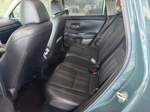 Used 2023 Honda HR-V EX-L image 6