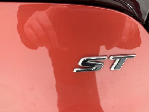 Used 2024 Buick Encore GX Sport Touring w/ Comfort Package image 34