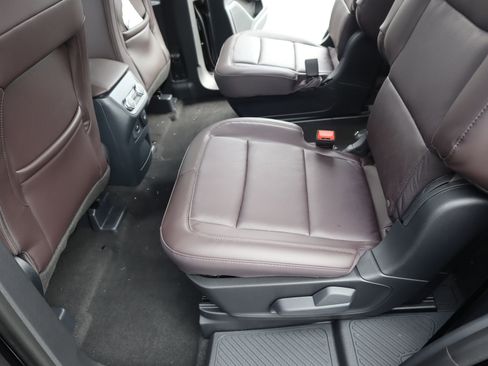 New 2026 Ford Explorer Platinum RWD image 13