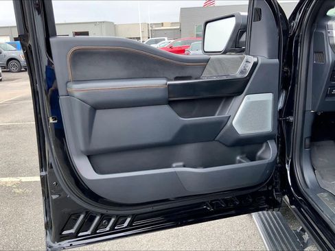 Certified 2022 Ford F150 Platinum w/ Equipment Group 701A High image 22