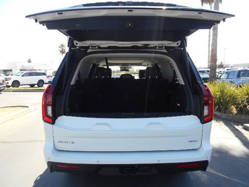 Certified 2025 Ford Expedition Max Active RWD image 11