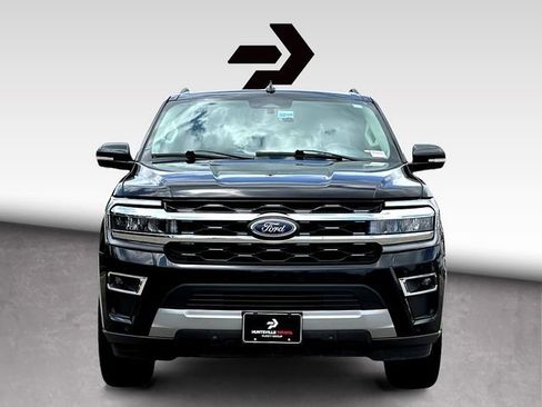 Used 2024 Ford Expedition Max Limited AWD/4WD image 3