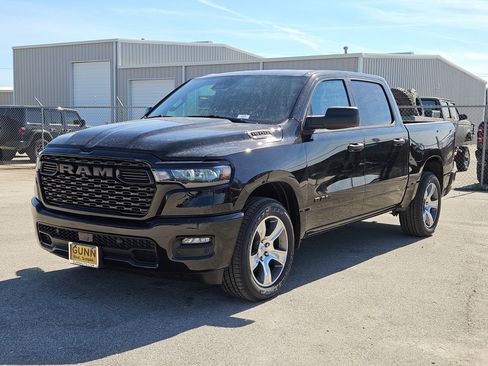 New 2026 RAM 1500 Express image 7