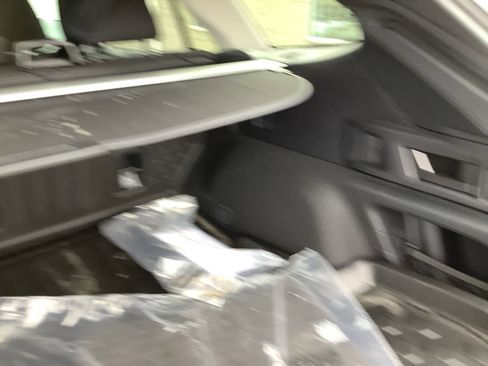 Certified 2025 Subaru Outback Premium image 34