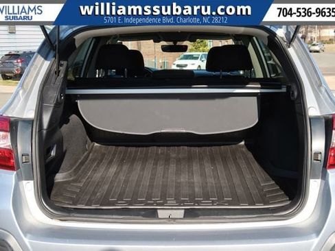 Used 2019 Subaru Outback 2.5i Premium image 34