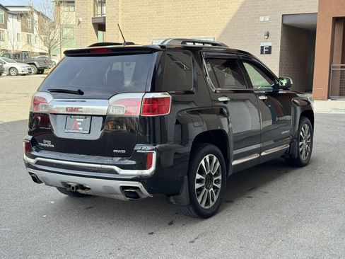 Used 2017 GMC Terrain Denali image 5
