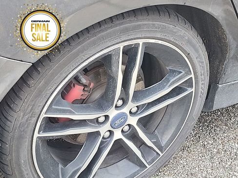 Used 2017 Ford Focus ST image 9