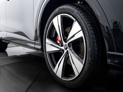 New 2025 Audi SQ5 Premium Plus image 21