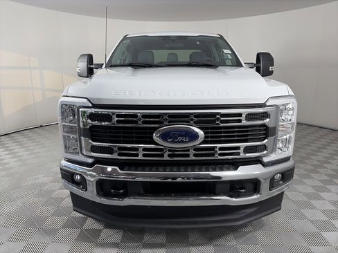 Certified 2024 Ford F350 XLT image 2