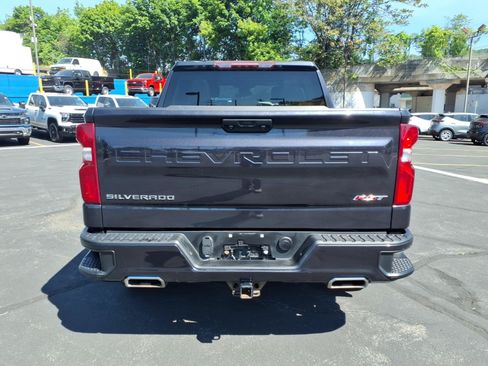 Used 2022 Chevrolet Silverado 1500 RST w/ Z71 Off-Road Package AWD/4WD image 4