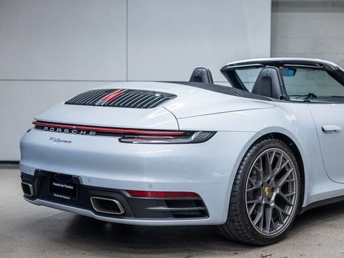 Certified 2024 Porsche 911 Carrera image 24