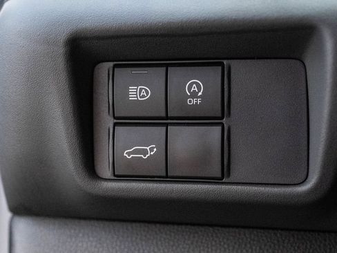 Certified 2025 Toyota Highlander LE AWD/4WD image 22