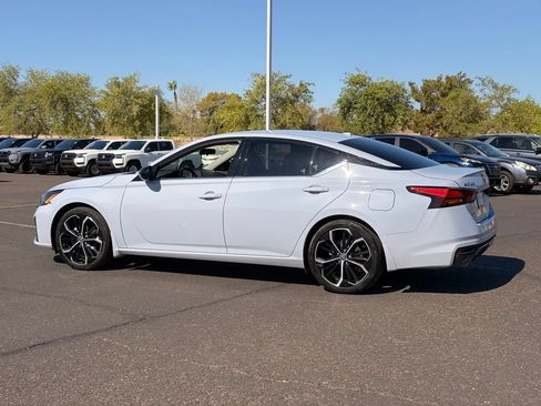 Certified 2023 Nissan Altima 2.5 SR FWD image 4