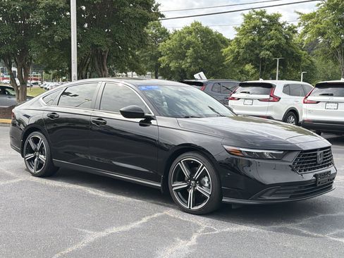Certified 2024 Honda Accord Sport image 8