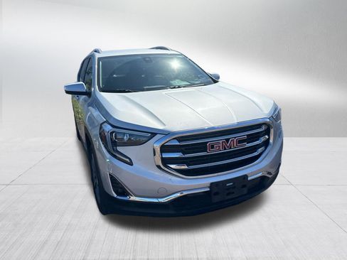 Used 2021 GMC Terrain SLT AWD/4WD image 4
