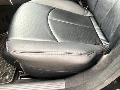 Used 2008 Mercedes-Benz E 350 4MATIC Sedan image 10