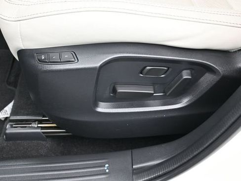 Used 2023 MAZDA CX-5 AWD 2.5 S w/ Premium Package image 16