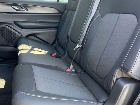 New 2025 Jeep Grand Cherokee L Laredo w/ Trailer Tow Package image 23