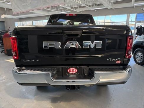 New 2025 RAM 2500 Big Horn image 4