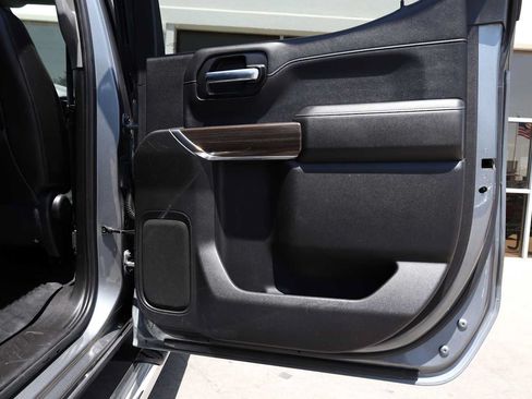 Used 2020 Chevrolet Silverado 1500 LT w/ Texas Edition AWD/4WD image 45