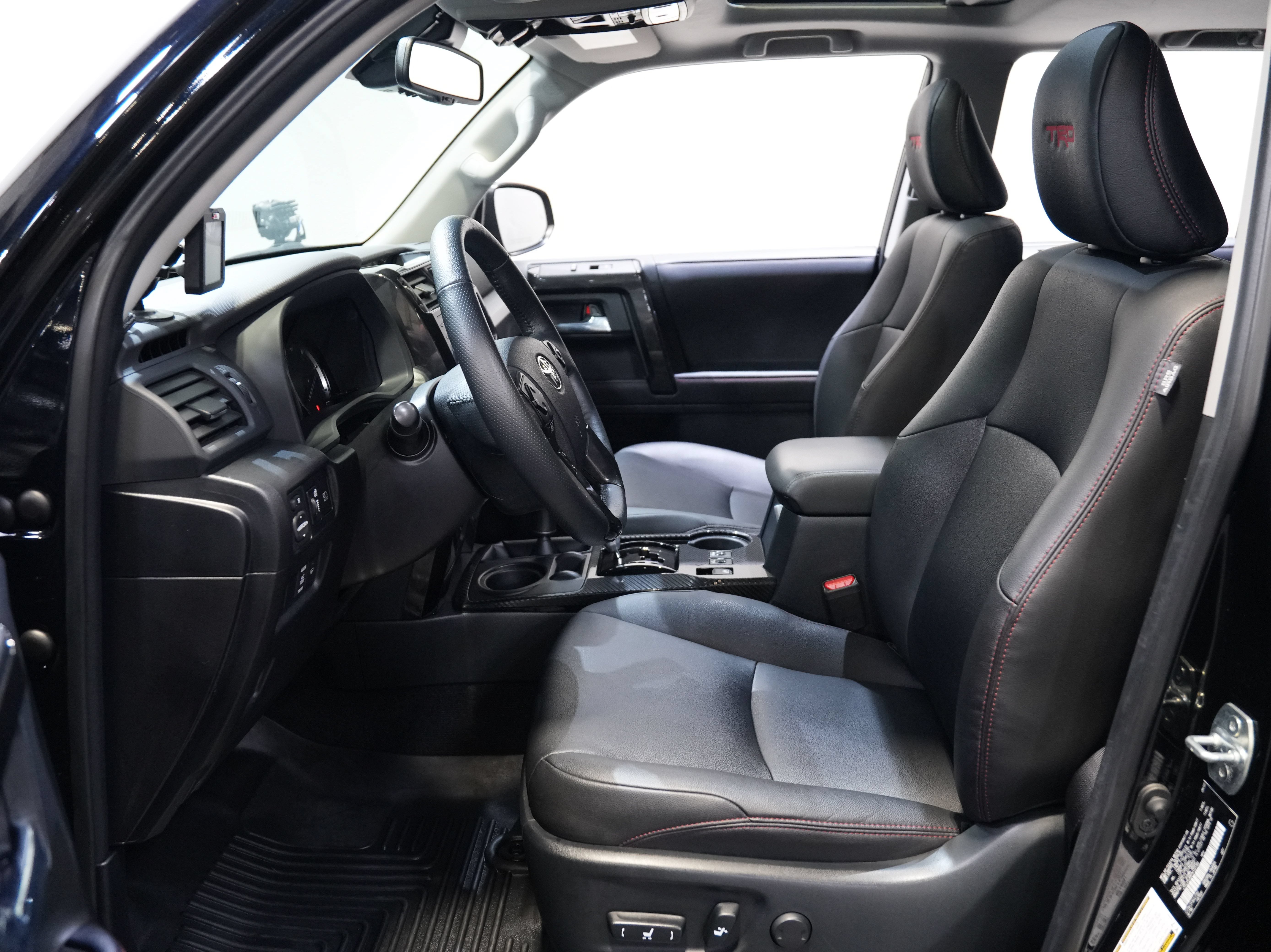 Used 2023 Toyota 4Runner TRD Pro AWD/4WD image 29