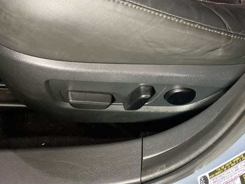 Used 2020 MAZDA CX-30 FWD w/ Premium Package image 15