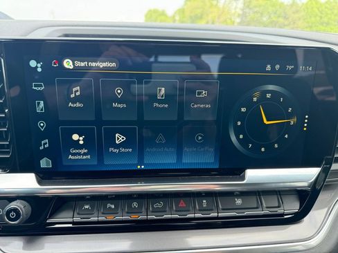 Certified 2025 Chevrolet Silverado 1500 High Country w/ Technology Package AWD/4WD image 26