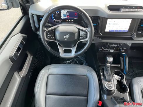 Used 2023 Ford Bronco Black Diamond AWD/4WD image 16