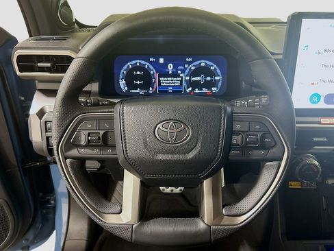 New 2026 Toyota 4Runner TRD Sport Premium AWD/4WD image 9