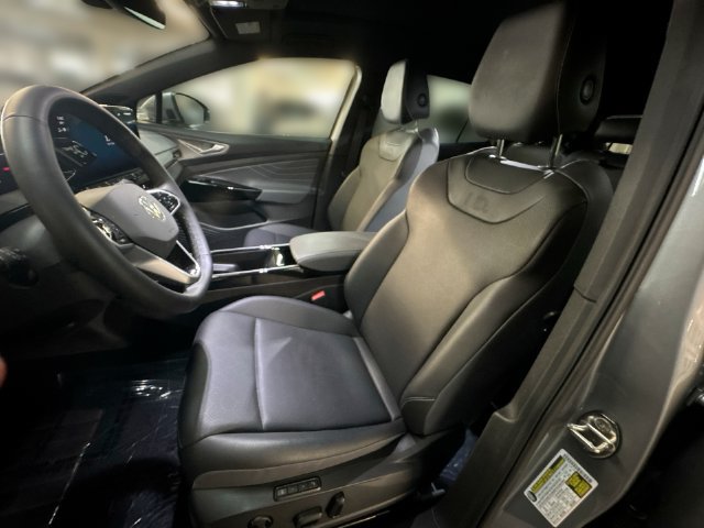Certified 2023 Volkswagen ID.4 Pro S AWD/4WD image 14