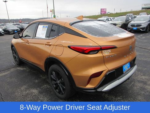 Certified 2024 Buick Envista Sport Touring w/ Convenience I Package image 3