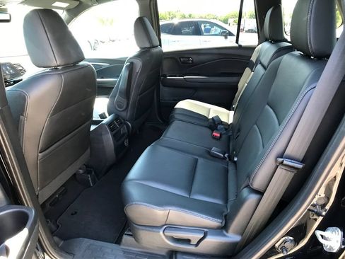 Certified 2023 Honda Passport EX-L image 9