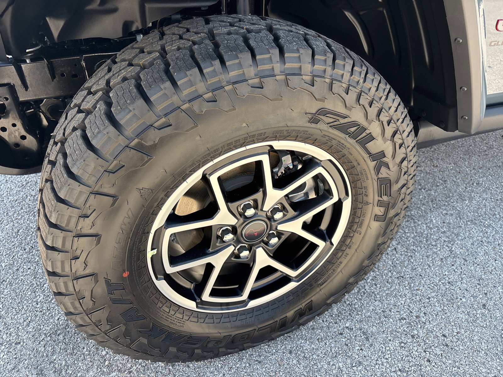 New 2026 Jeep Gladiator Rubicon AWD/4WD image 32